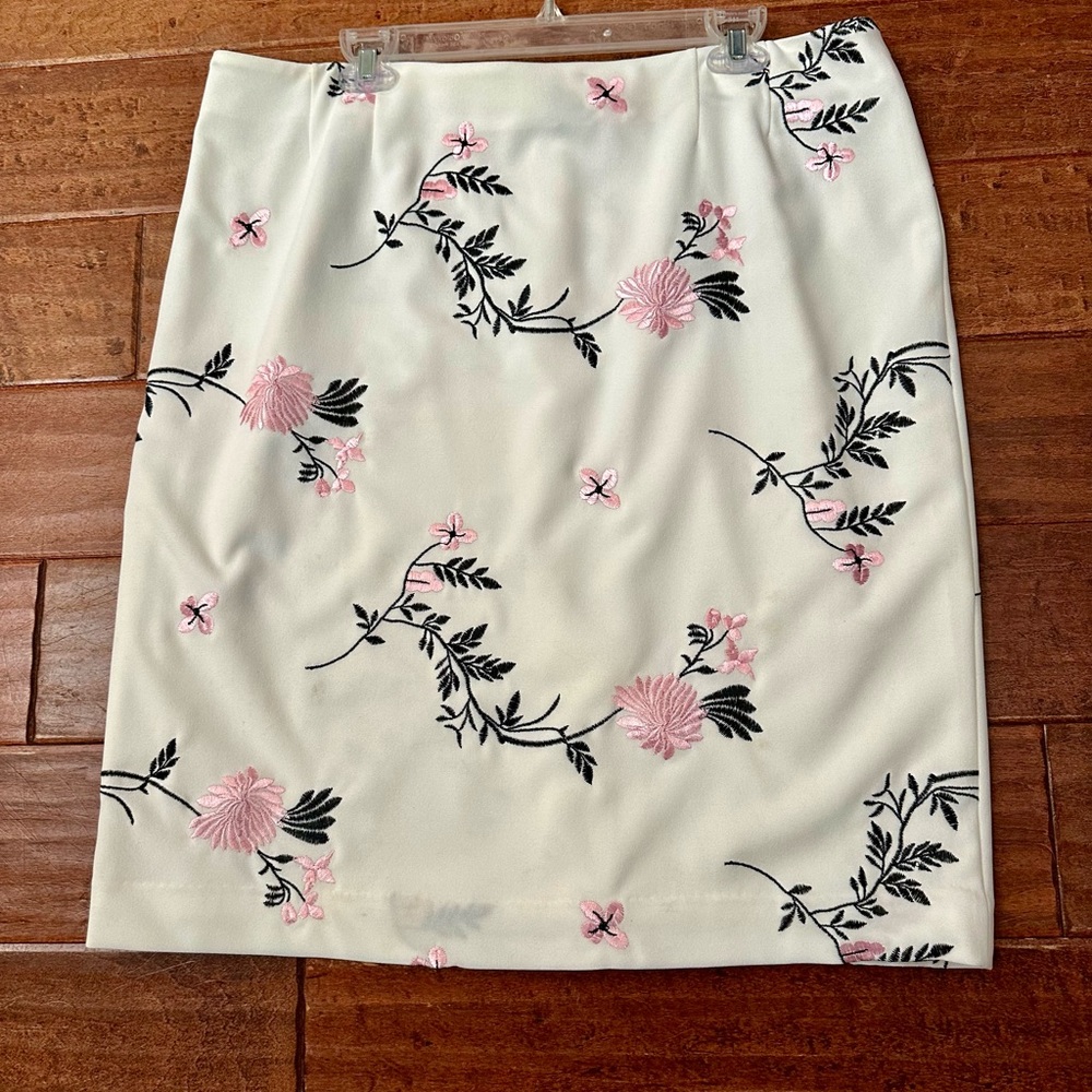 KASPER SKIRT
